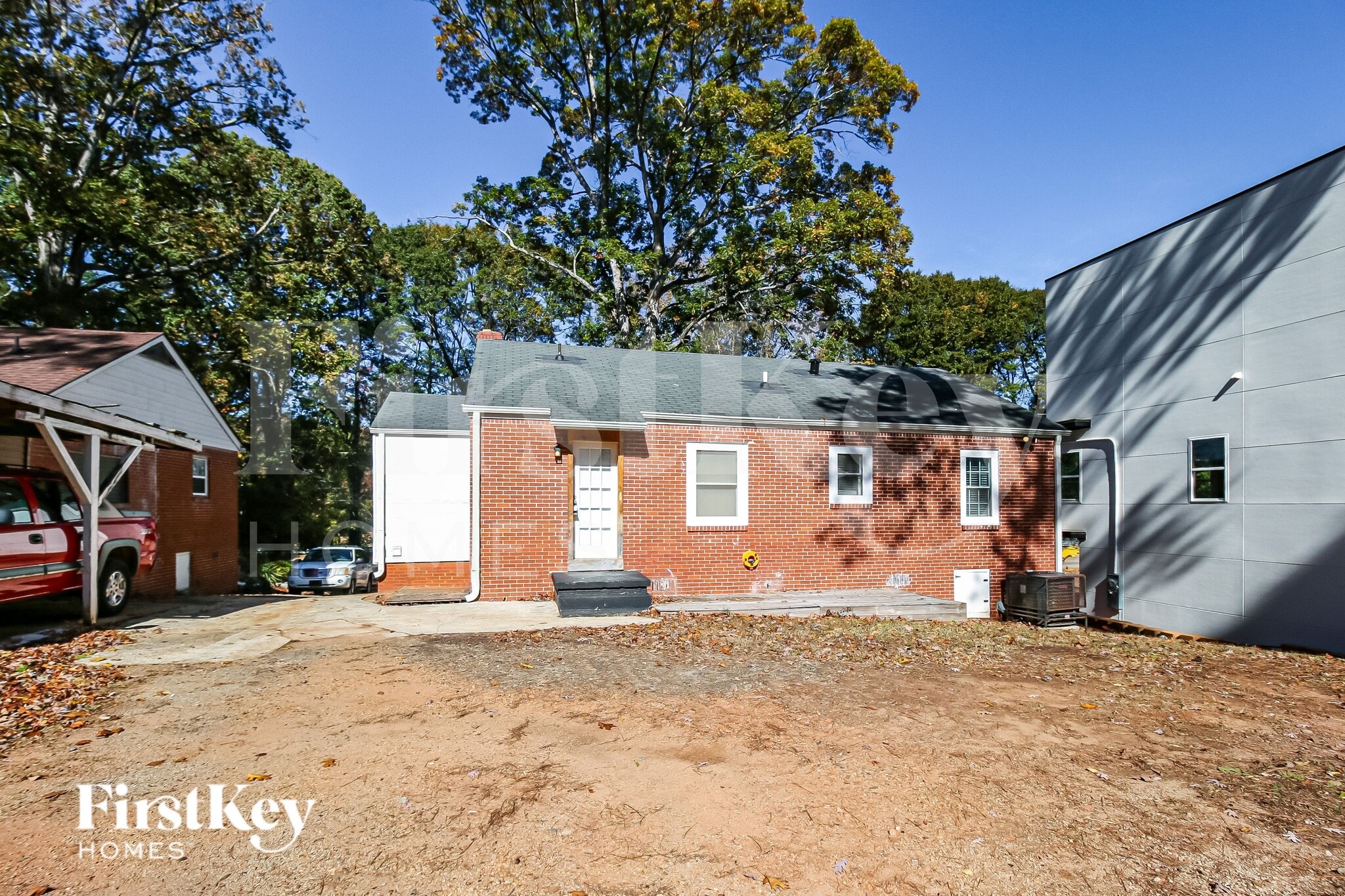 Building Photo - 2081 Glenwood Ave SE