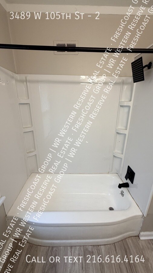 Building Photo - 3489 W 105th St