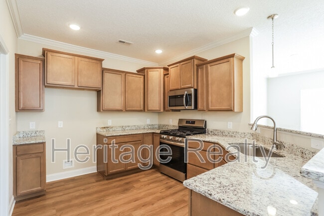 Building Photo - 11356 Sawyers Vly Dr