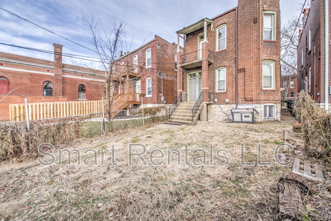 Building Photo - 2211 Indiana Ave