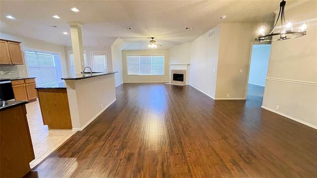 Building Photo - 1002 Tabasco Trail