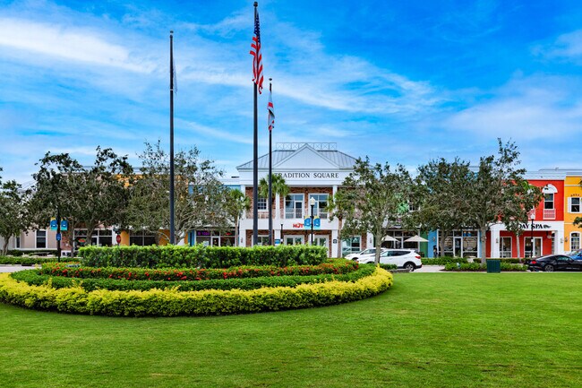 Building Photo - 10142 SW Orana Dr