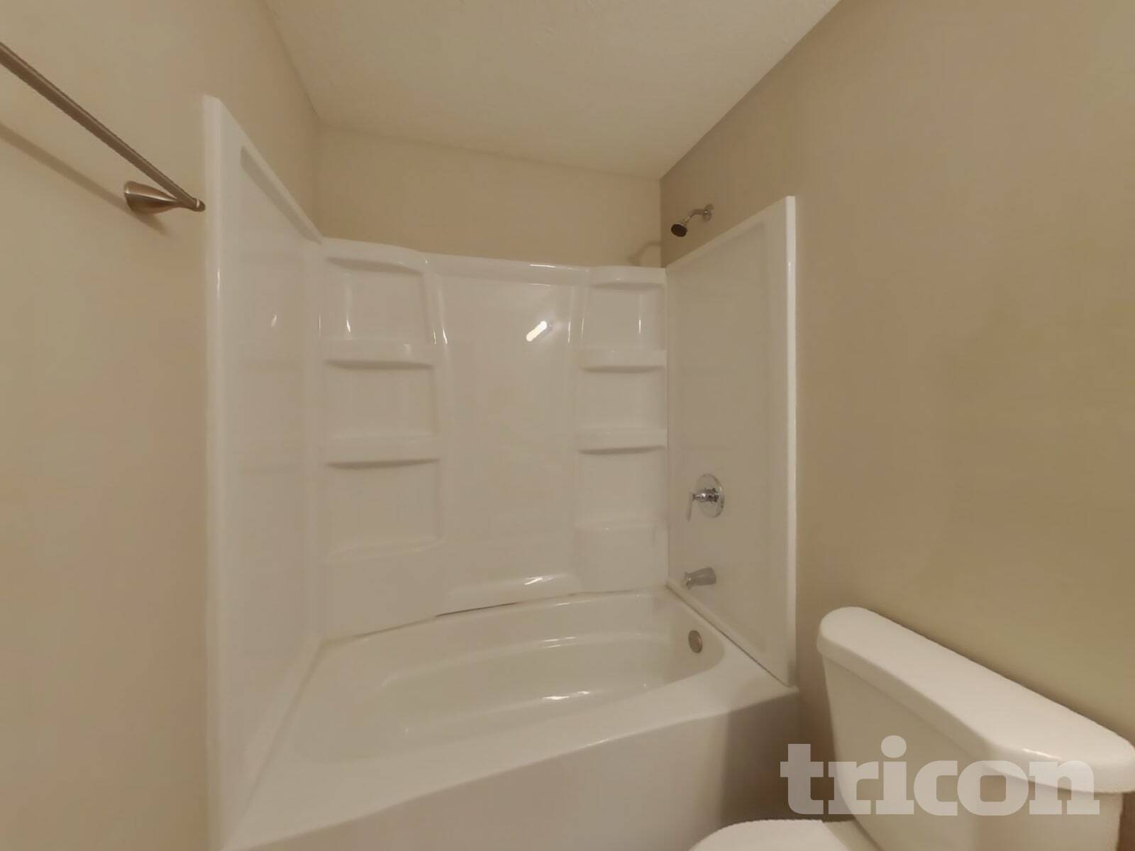 Building Photo - 6953 W Briar Park View