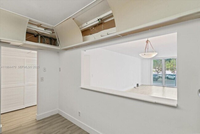 Building Photo - 19380 Collins Ave