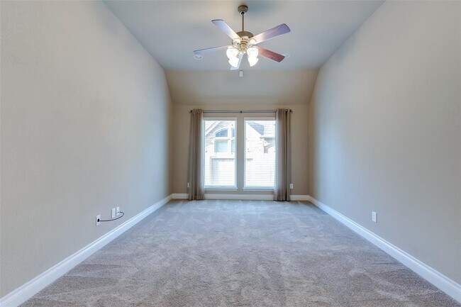 Building Photo - 23319 Tirino Shores Dr