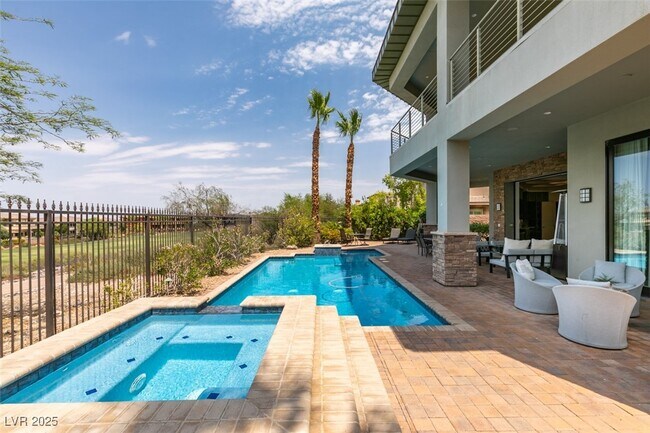 Building Photo - 483 Toucan Ridge Ct
