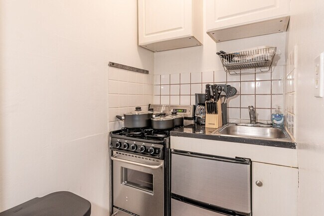 Building Photo - 244 W 56th St