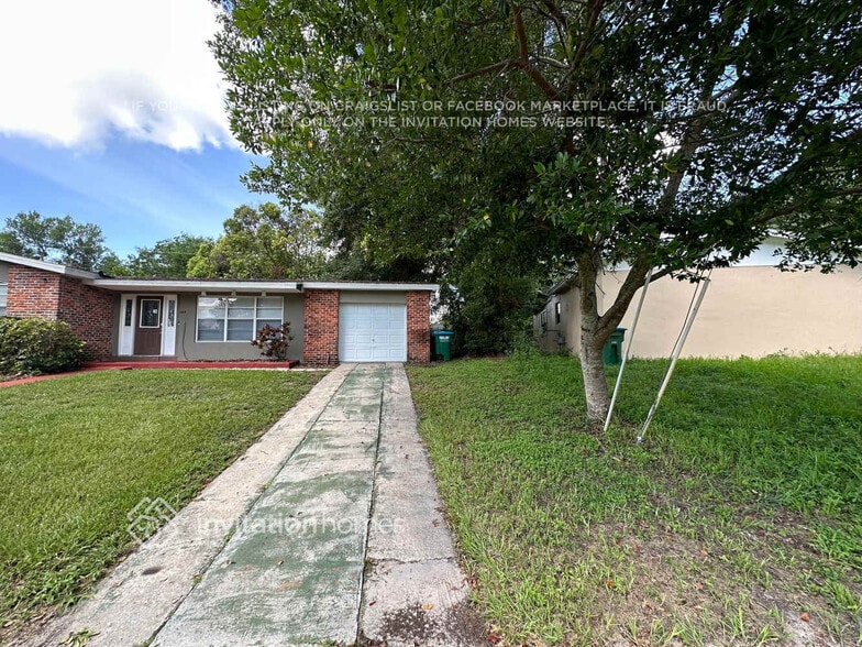 Building Photo - 1324 W Hartley Cir