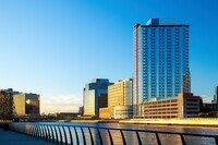 Building Photo - PARQ 930