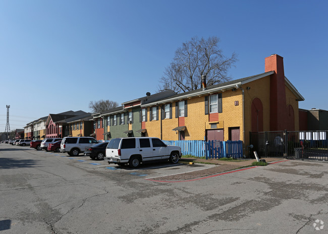 Primary Photo - Broadway Village Apartments