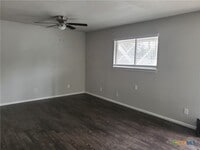 Building Photo - 300 N Milam St