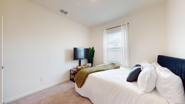 Building Photo - 5814 Lilac Lndg