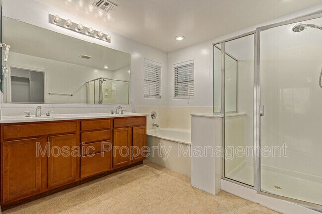 Building Photo - 21374 N 77th Ln