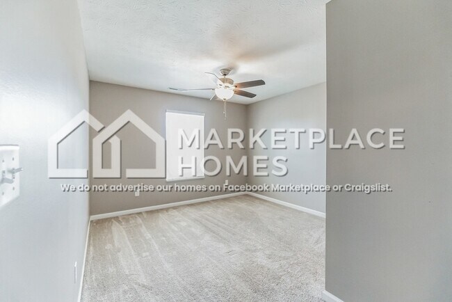 Building Photo - 794 Carolina Way