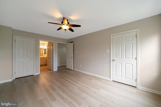 Building Photo - 249 Flagstone Rd