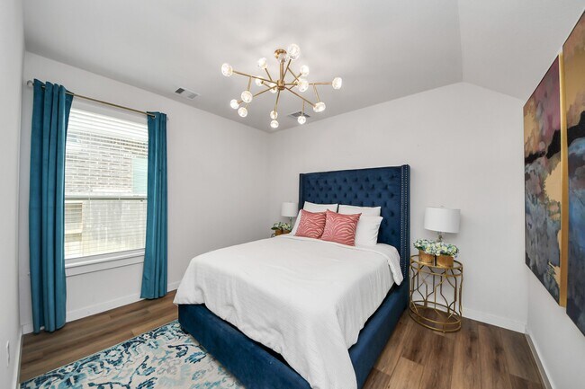 Building Photo - 15734 Autumn Sun Ct