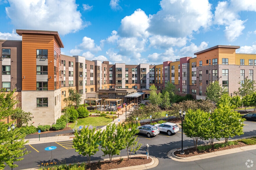 Primary Photo - BlueStone Lofts