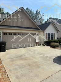 Building Photo - 118 Gallant Ln