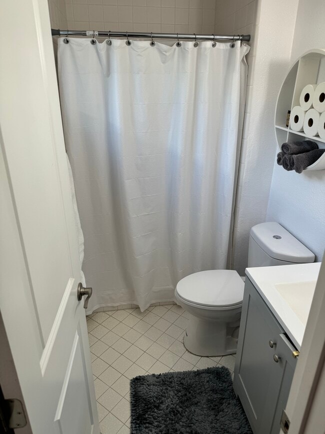 Building Photo - 6207 Burntwood Way