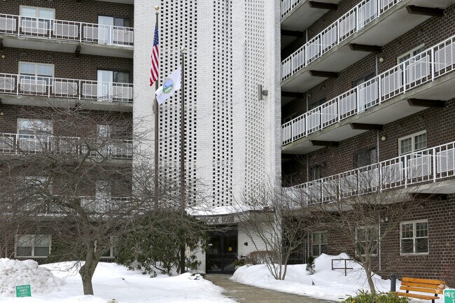 Building Photo - Town Brook House Apartments