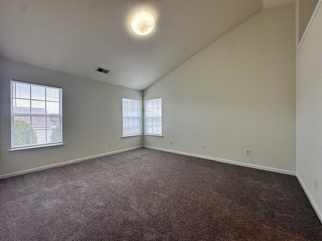 Building Photo - 850 Hedgepath Ter
