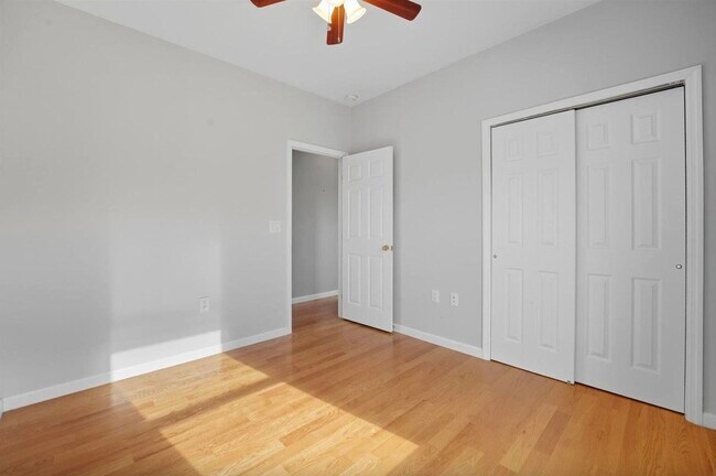 Building Photo - 108 Kearney Ave