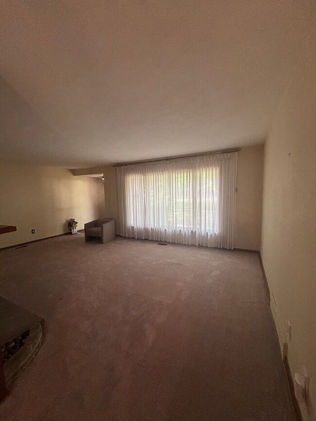 Building Photo - Charming 3 beds 2 baths in Mayfield!