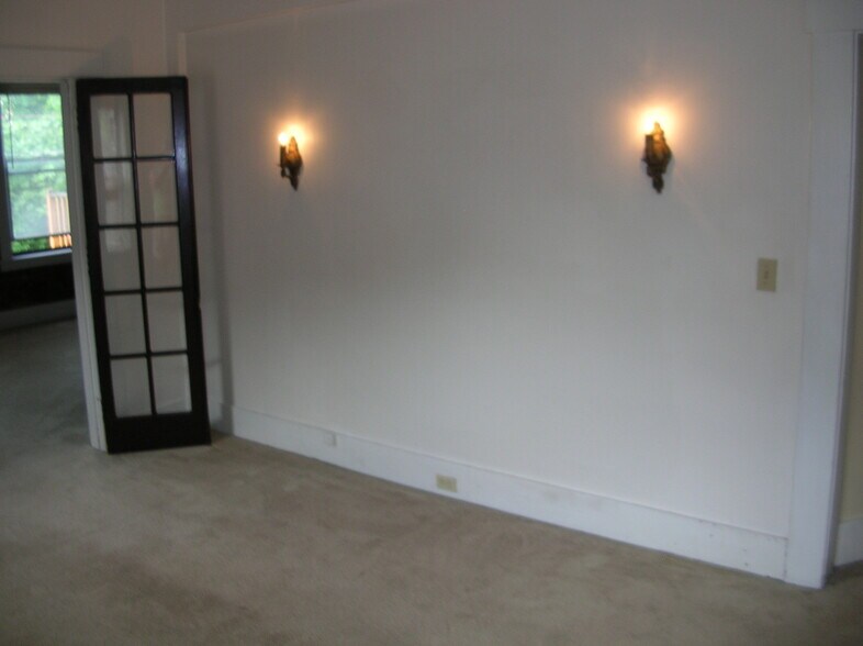 Building Photo - 5409 Coral St