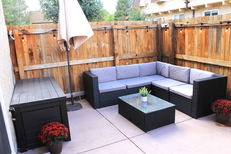 Building Photo - 7755 E Quincy Ave