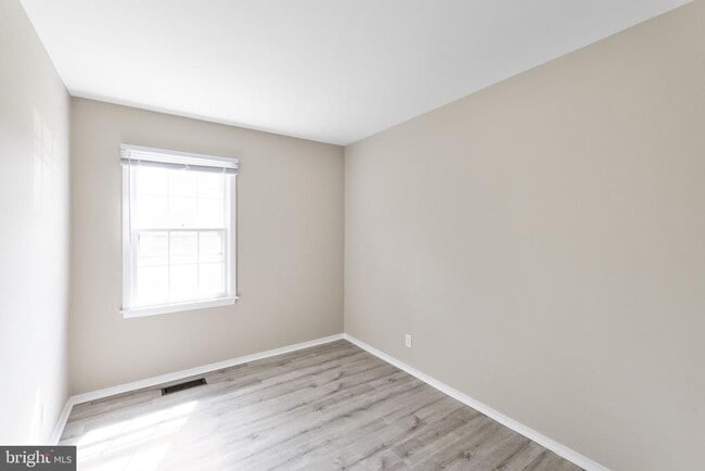 Building Photo - 1317 Cedarwood Dr