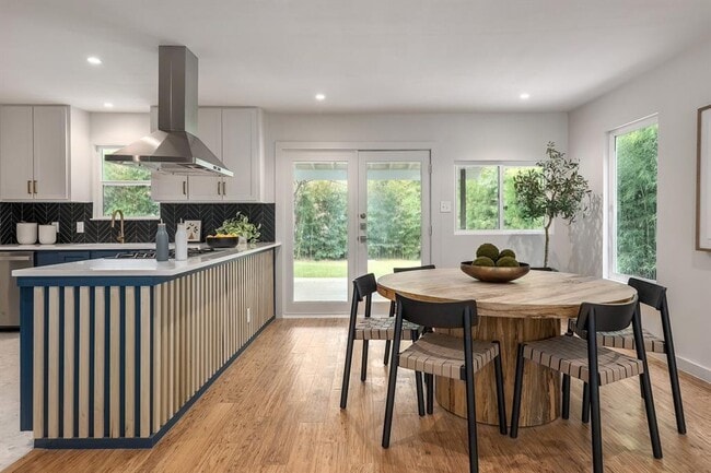 Building Photo - 3006 Burning Oak Dr