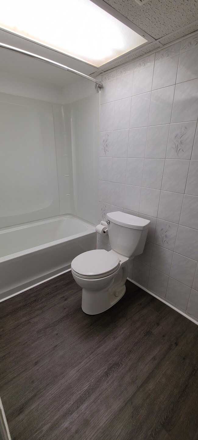 Building Photo - 301 Soose Rd