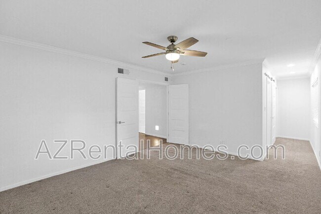 Building Photo - 621 W Plata Ave