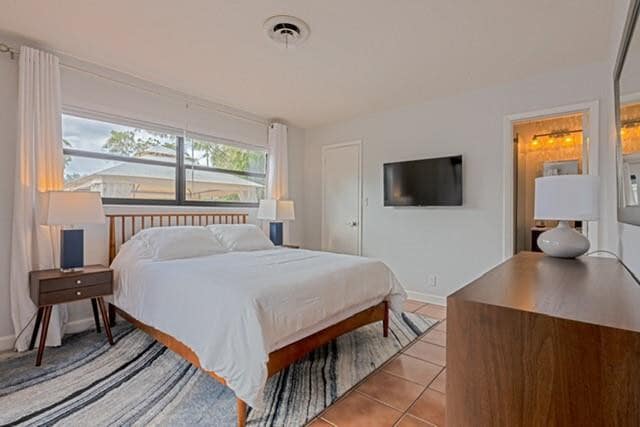 Building Photo - 1311 SW 56th Ave