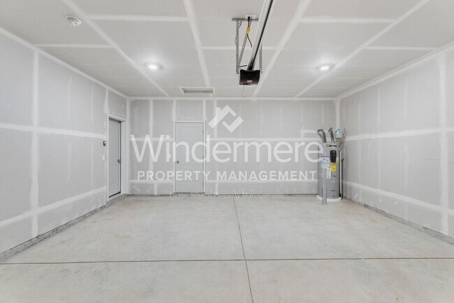 Building Photo - 3569 S Keller Ln