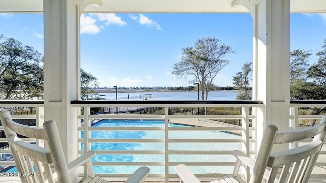 Building Photo - 2272 Dolphin Shores Dr SW