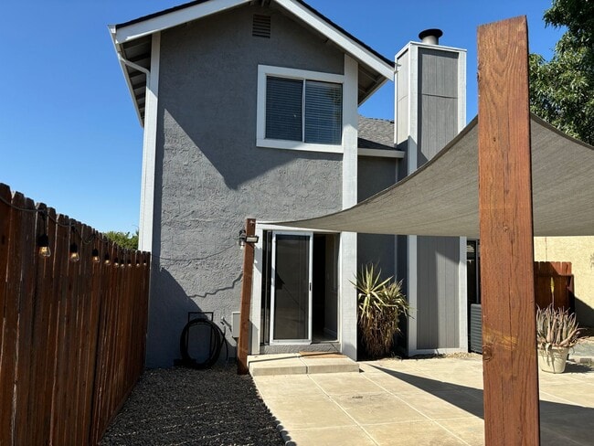 Building Photo - 239 Almondtree Ln