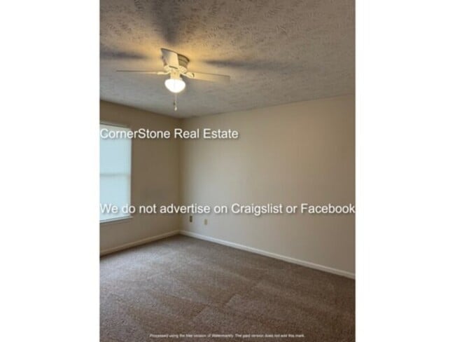 Building Photo - 422 Murray Fork Dr