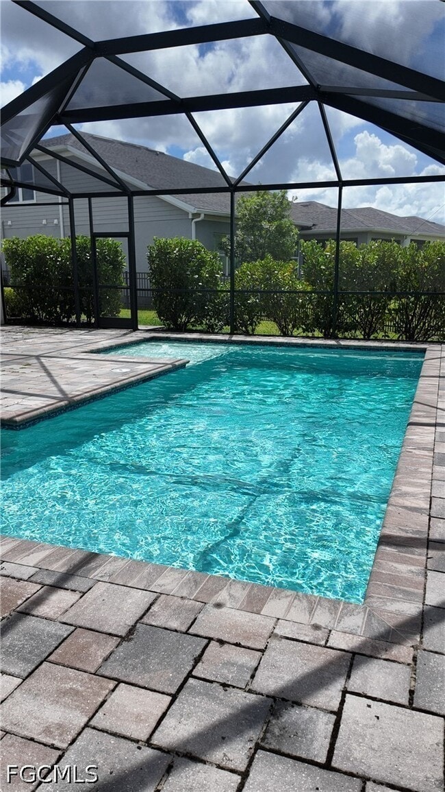 Building Photo - 17624 Silverspur Dr