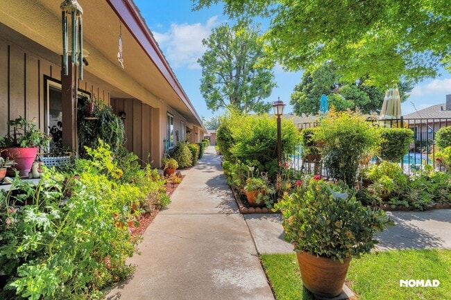 Primary Photo - Charming 2BR Condo in Fresno