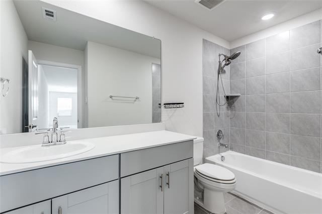 Building Photo - 226 Stonebrook Trl