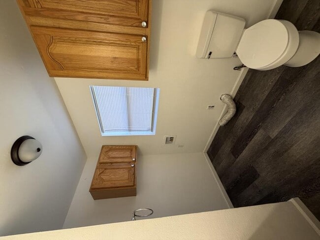 Building Photo - 406 Anderson Dr