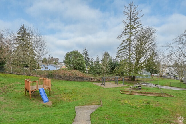 Building Photo - Parkwood Terrace