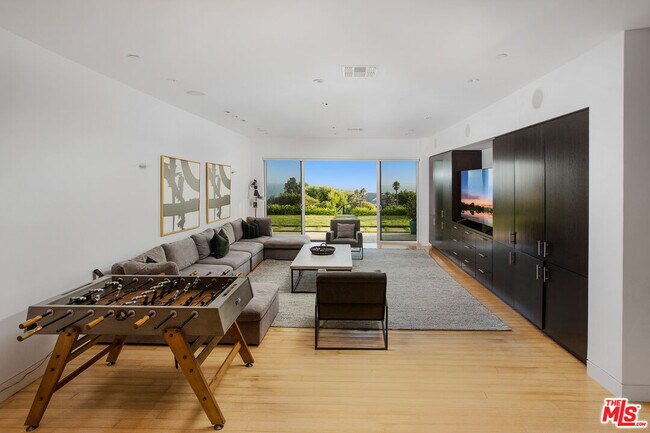 Building Photo - 27454 Winding Way