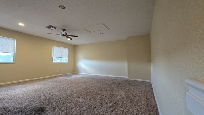 Building Photo - Bright + Spacious Home for Rent in West La...