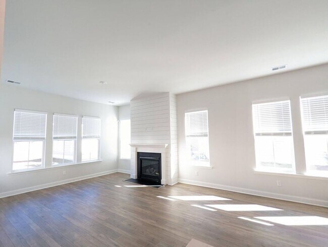 Building Photo - Beautiful 3 Bedroom Home in Johns Island!!!