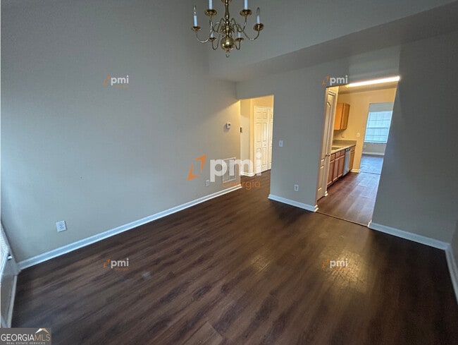 Building Photo - 125 Lakeview Trail