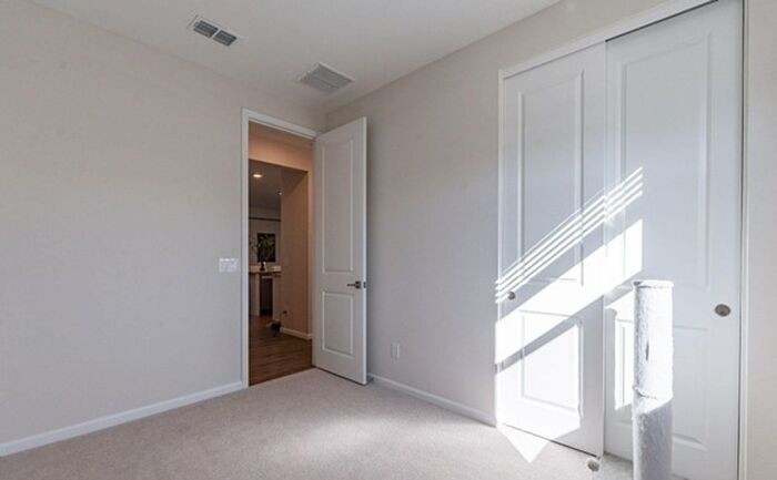 Building Photo - 24606 W Whyman Ave