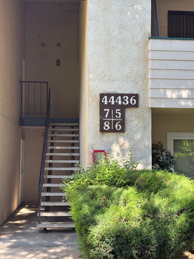 Building Photo - 44436 15th St E
