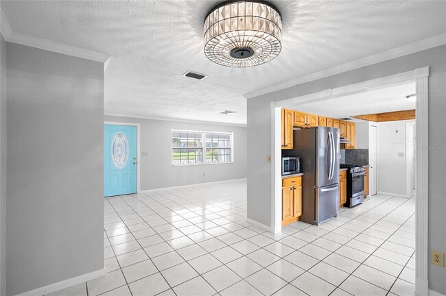 Building Photo - 11095 56th Ave N